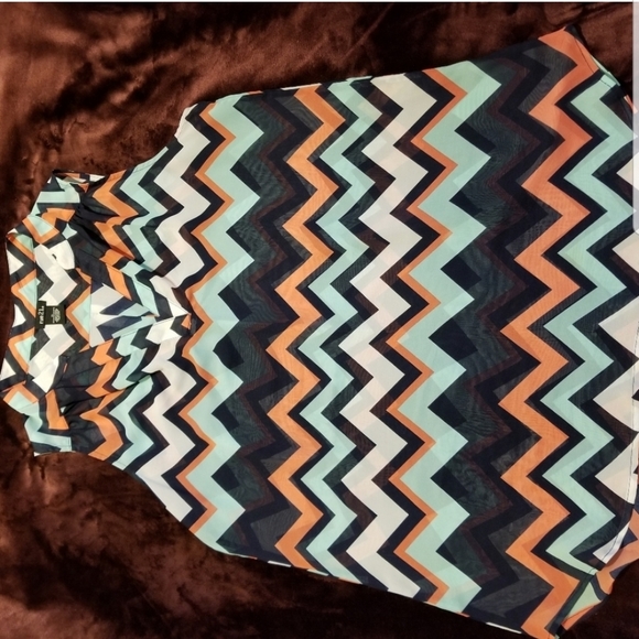 Rue21 Flowy Chevron Tank - Picture 3 of 3